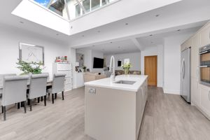 Photo 27- click for photo gallery